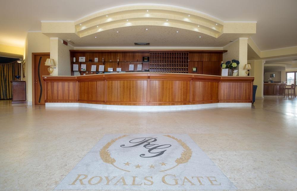 Royals Gate Rodi Garganico Exterior foto